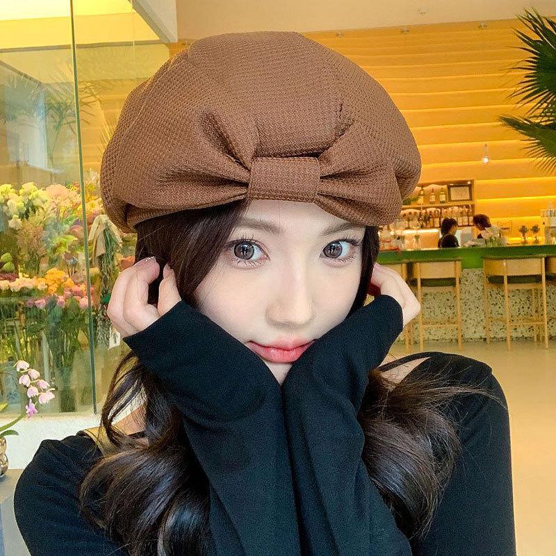 1pc Classic Style Beret with Buckle Closure for Women | Breathable Winter Wear | Wedding And Special Occasion | Anime Theme