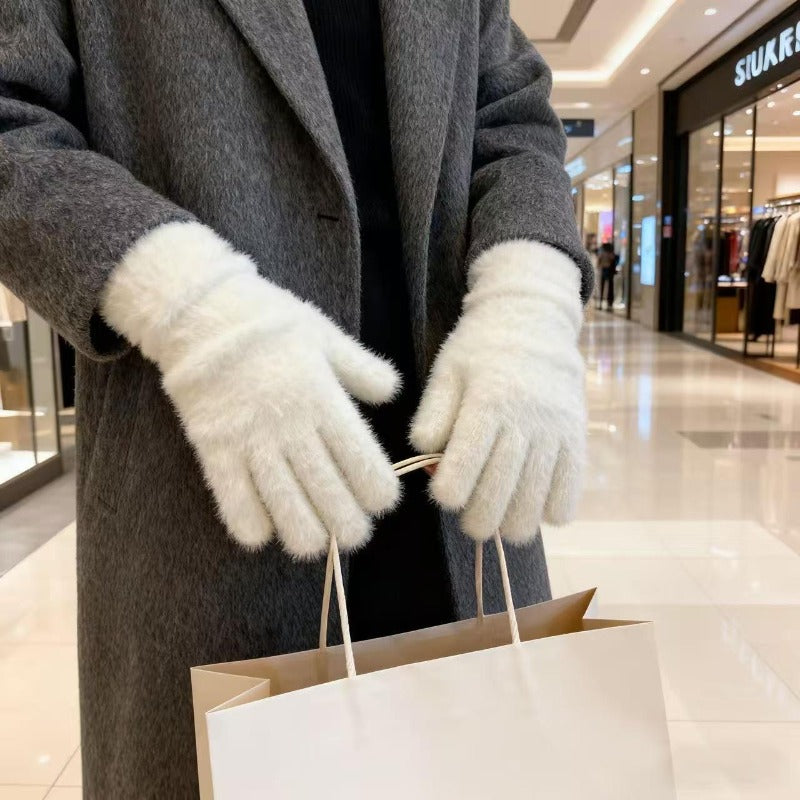 Women's Windproof Plush Gloves, Stylish and Warm Autumn\u002Fwinter Gloves with a Fashionable Design, the Perfect Choice for Gifting. Suitable for Outings, Outdoor Activities, and Cycling, Offering Excellent Warmth